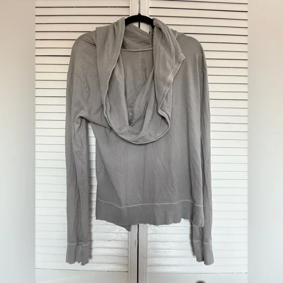 Free People Bond Cardigan Oversized Drape Wrap Hooded Sweater | Gray | Size M - Picture 9 of 15